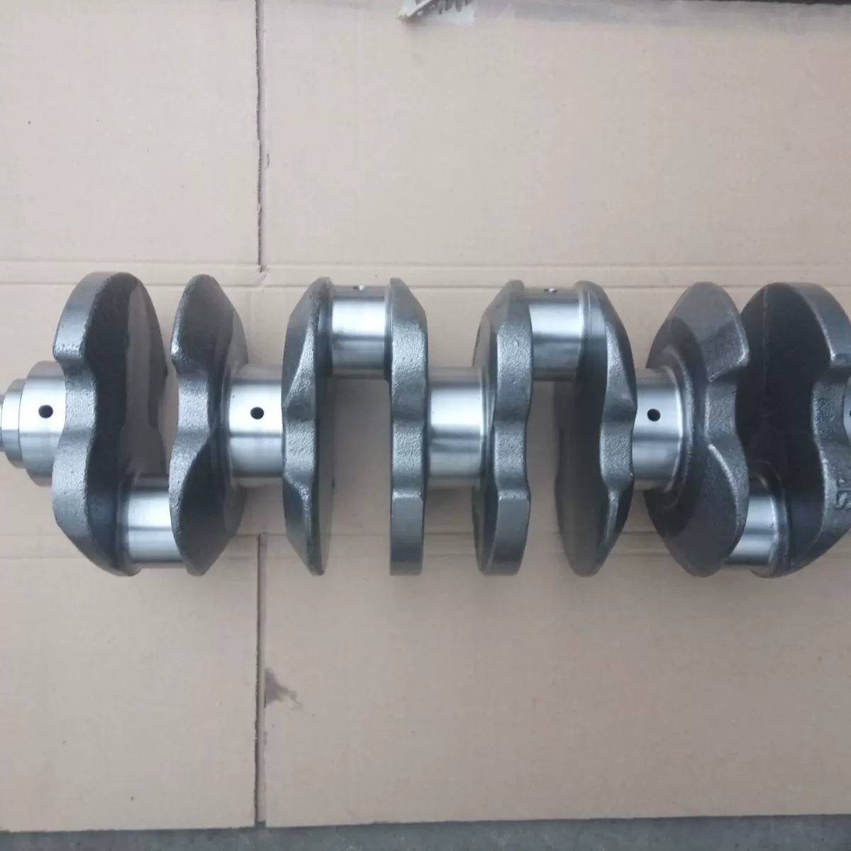 厂家供应优质五十铃曲轴4JK1曲轴