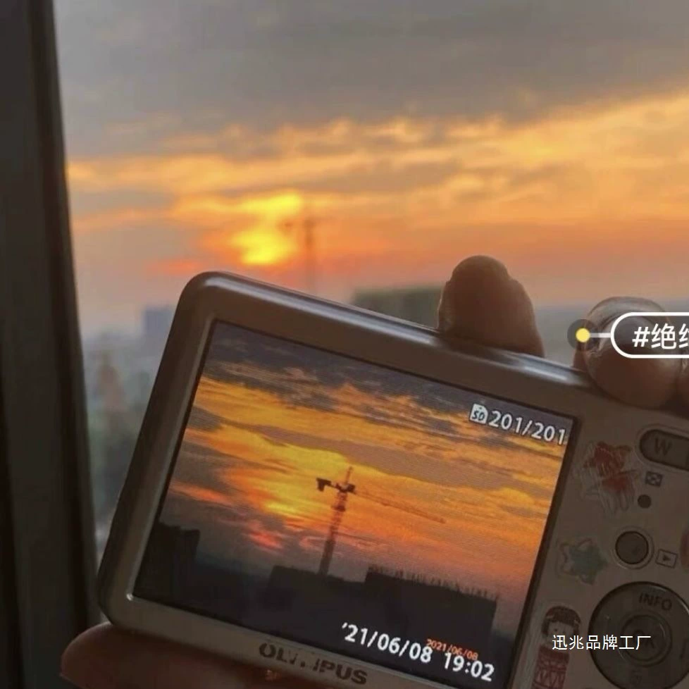2025 цифровая камера 4K, мини для студентов, высокая четкость, высокий пиксель, начального уровня, портативная CCD