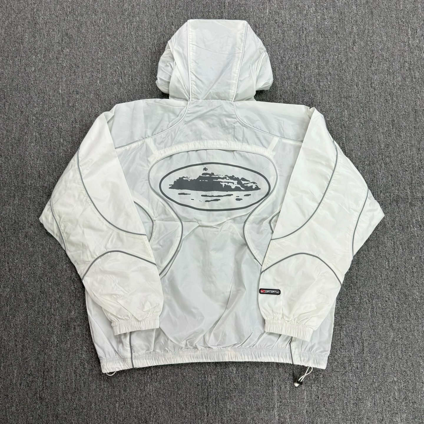 Corteiz Alcatraz Windbreaker Jacket 3M Reflective White