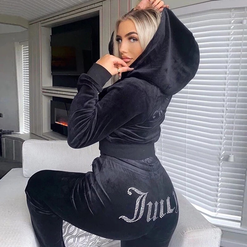 2024 Autumn and Winter New Product Amazon Ebay Fashion Hot Diamond Korean Velvet Sports and Leisure Suit Two-Piece Set 2024 Autumn and Winter New Product Amazon Ebay Fashion Hot Diamond Korean Velvet Sports and Leisure Suit Two-Piece Set