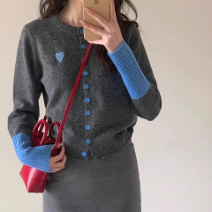 100纯羊毛针织开衫女式圆领拼接袖爱心刺绣设计感慵懒风外套毛衣