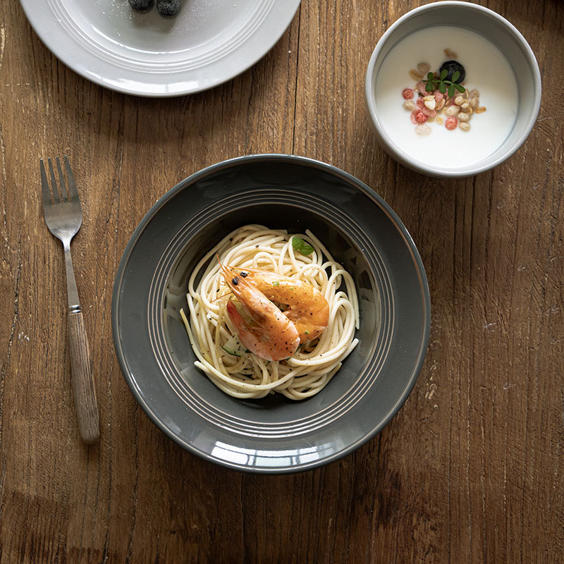 Conjunto de cubiertos de estilo japonés simple plato de cerámica casera sombrero de paja plato de platos redondos platos de platos de pasta platos de arroz platos