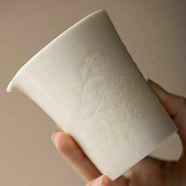 高档定瓷公道杯家用办公功夫茶具浮雕折枝公杯分茶器茶海批发定制