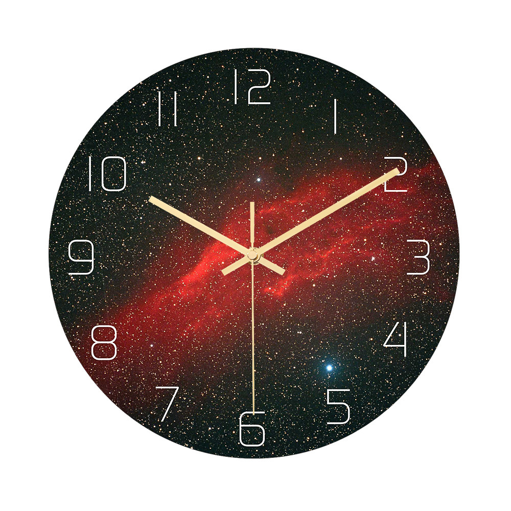 Wandklok met grensoverschrijdende nevelmotief, gemaakt van gehard glas, met stil uurwerk, decoratieve klok voor slaapkamer en woonkamer._voghion.com