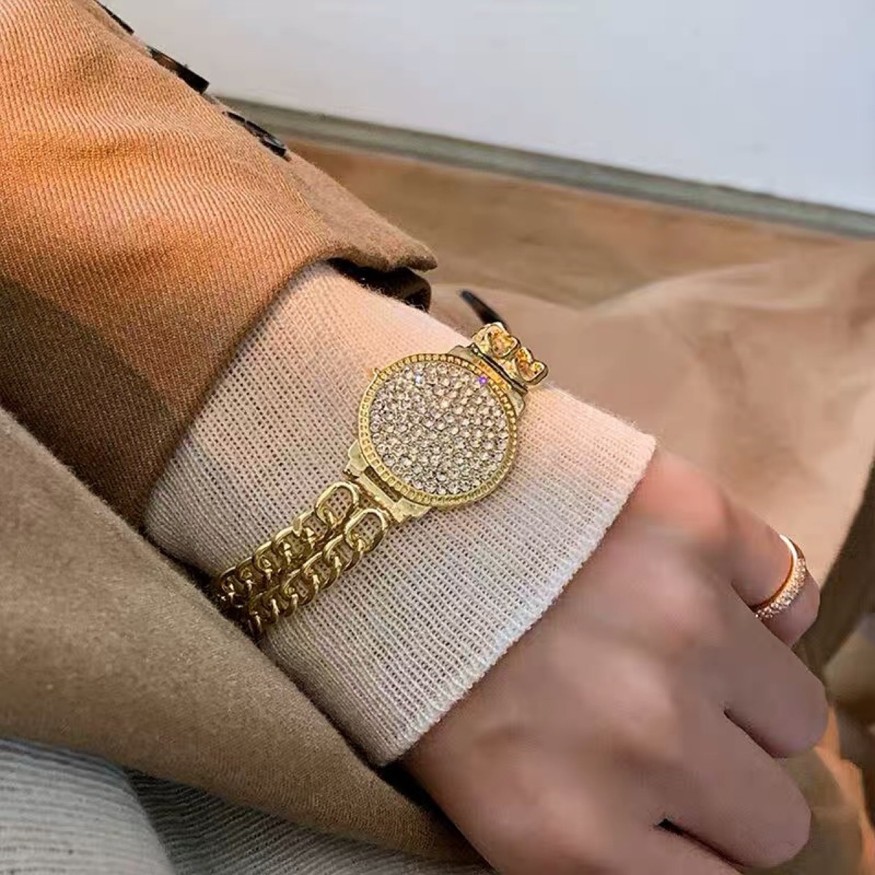 Korean Style Full Diamond Watch-shaped Bracelet display picture 1