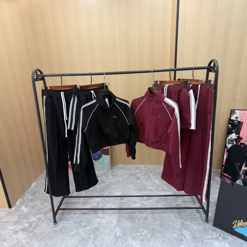 Stand Collar Casual Sports Suit with Long Pants, Burgundy Color, Direct from the Source Factory, Short Sweatshirt Jacket, Southeast Asia