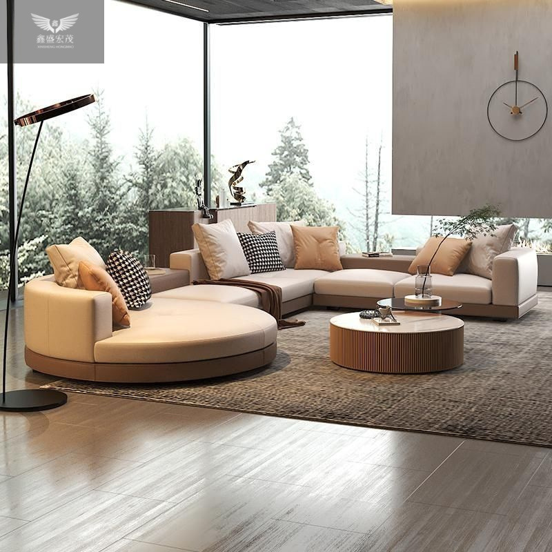 Sala de estar de lujo ligero gran piso plano estilo italiano minimalista sofá de cuero Connery diseñador de villa arco sofá de forma especial