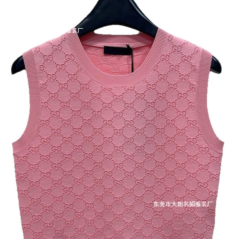 Shenzhen Nanyou Women's High-Quality Gu-Style Round-Neck Letter Jacquard Pink Short Vest Slim-Fit Elegant Knitwear Shenzhen Nanyou Women's High-Quality Gu-Style Round-Neck Letter Jacquard Pink Short Vest Slim-Fit Elegant Knitwear