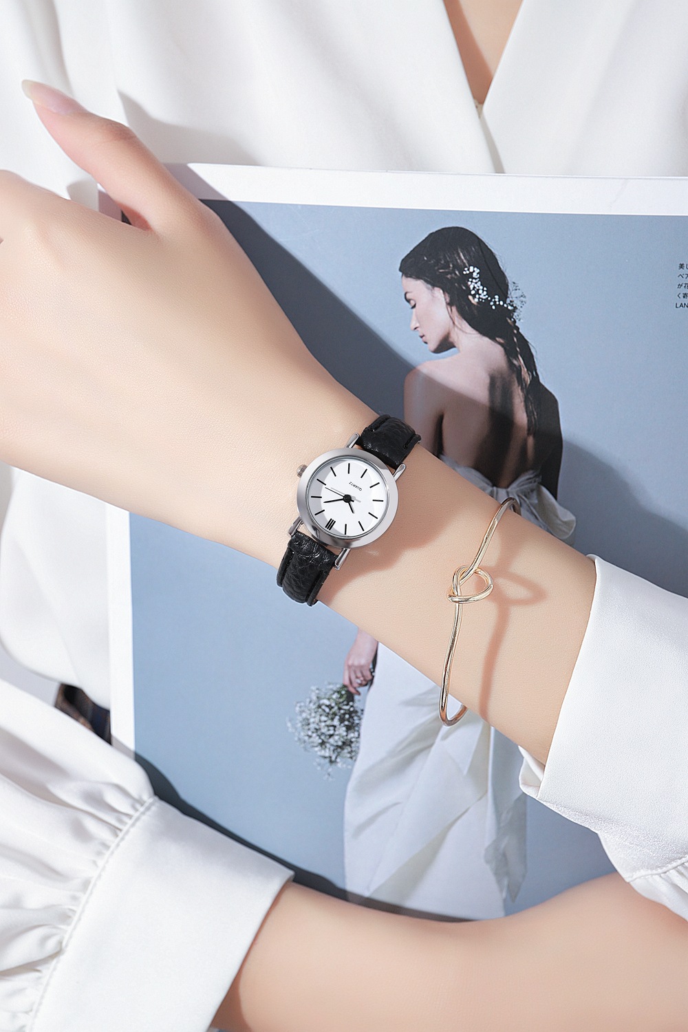 Pinduoduo Ny och Personlig Doftande Stil Student Dammode Enkel Liten Urtavla Bältesklocka_voghion.com