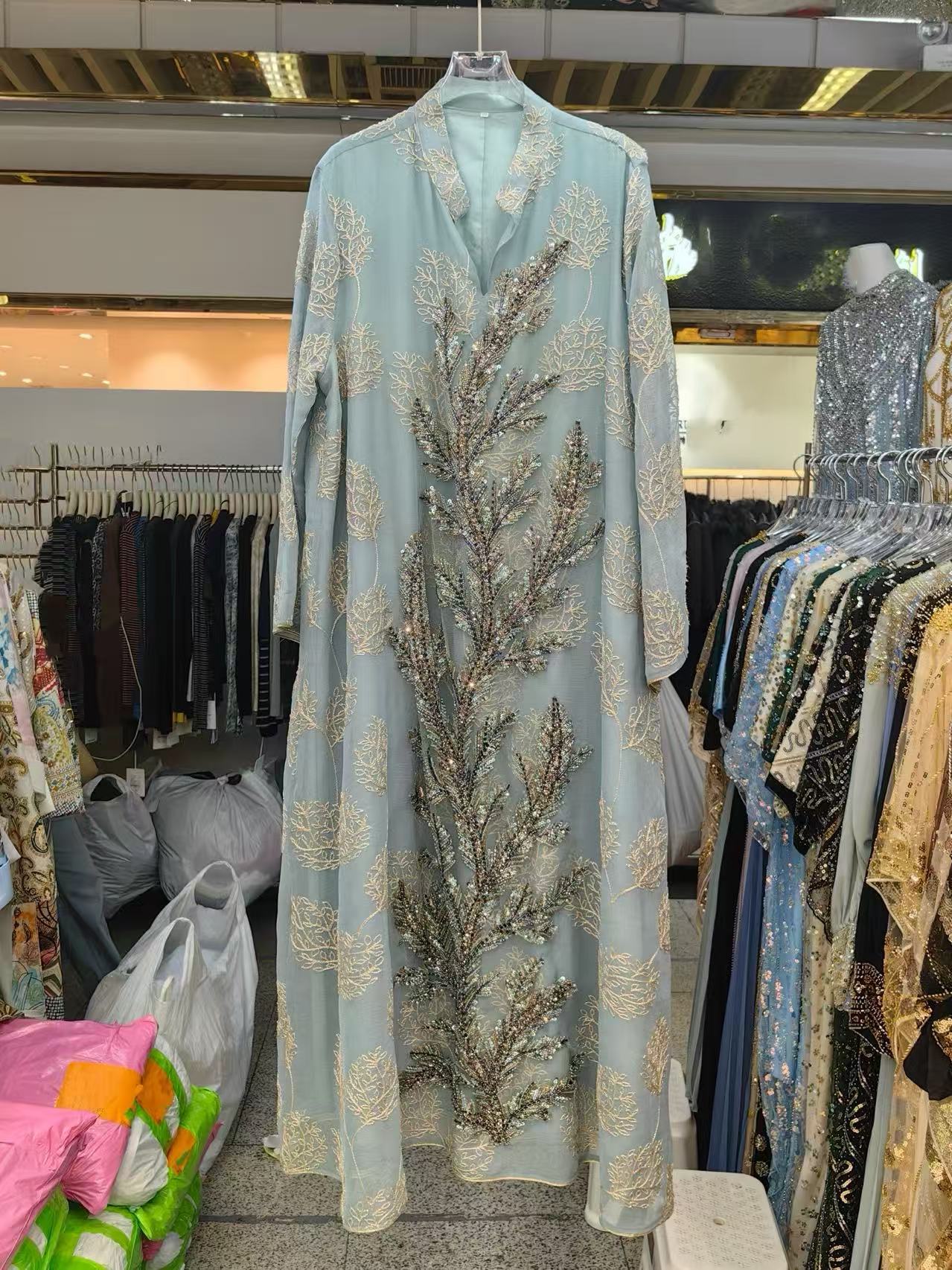 Middle Eastern Foreign Trade Heavy-duty Embroidered Robe For Women, 2025 New Design, Loose Fit, Plus Size, Long-sleeved_ecoleips.com