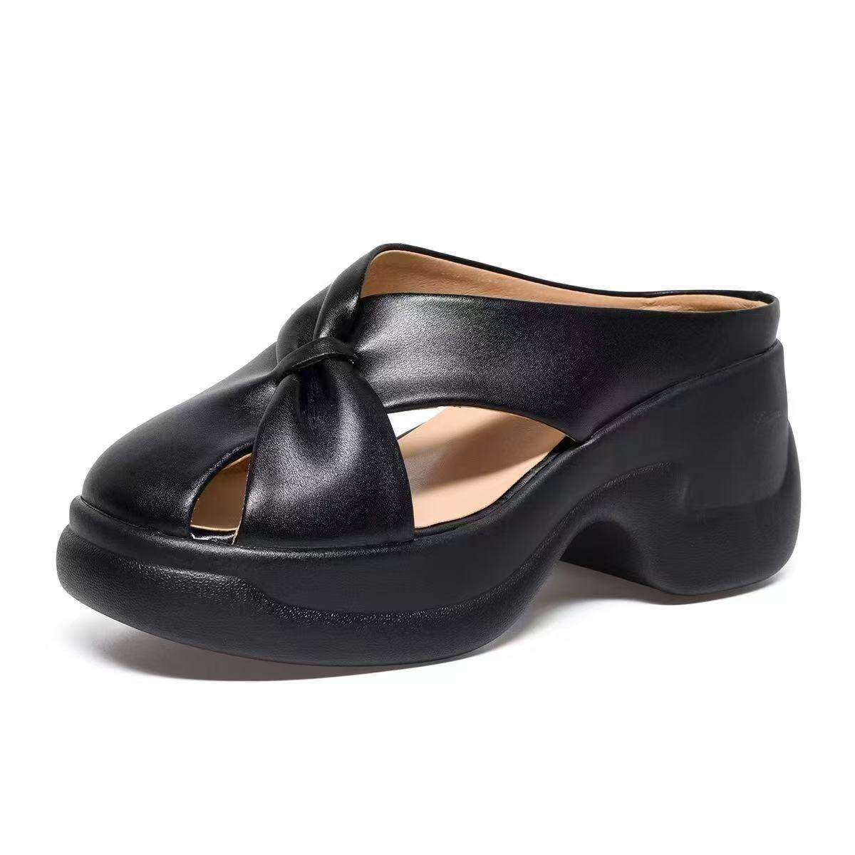 Dép sandal nữ da thật đế dày mũi trùm gót thấp chống trượt — màu đen