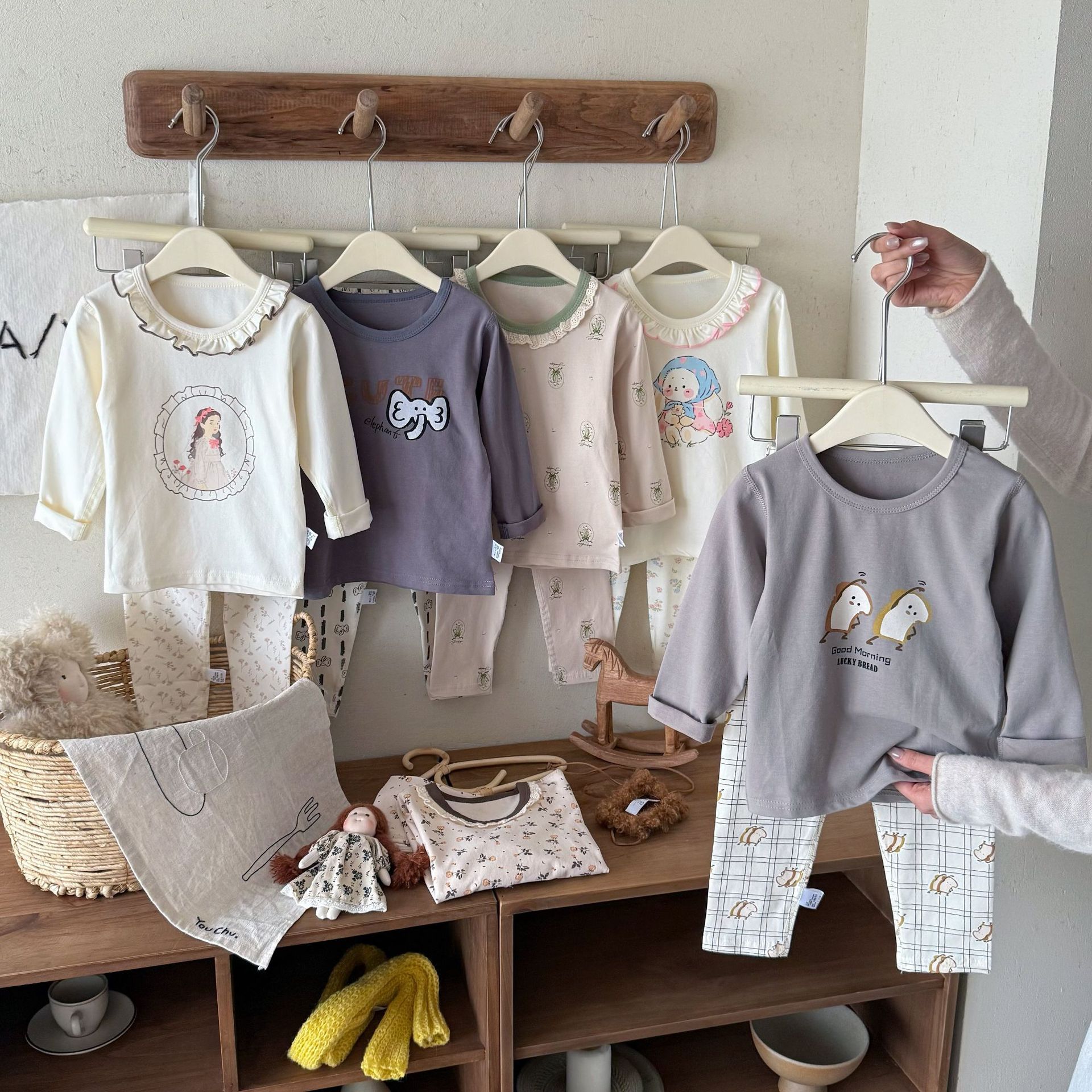 ropa interior de algodón para niños niños sin hueso juego de dibujos animados niños primavera y otoño pantalones de manga larga para hombres ropa de fondo para el hogar