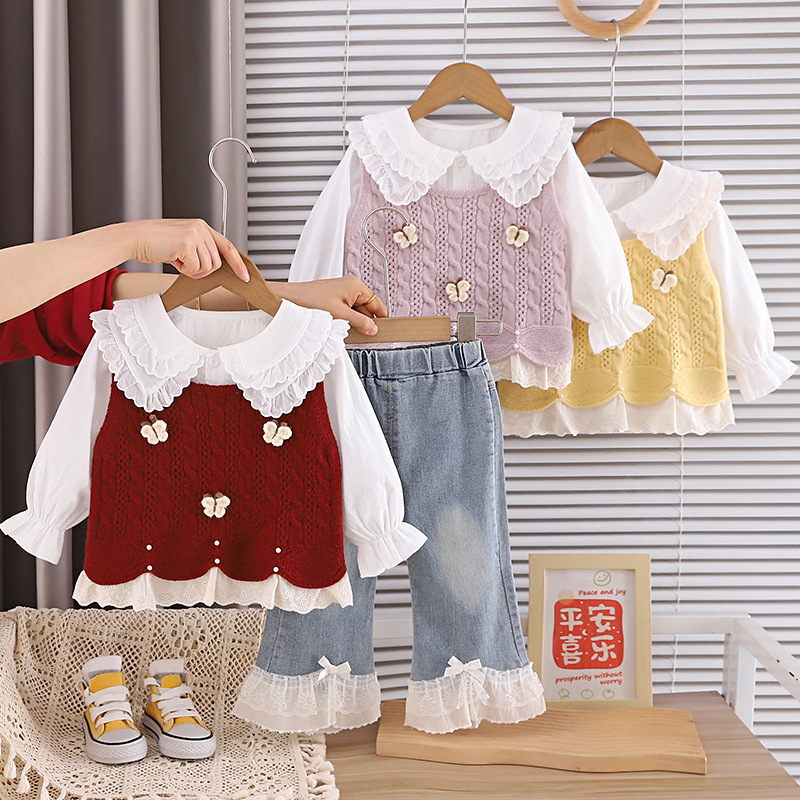 2026 New Spring and Autumn Style Girls' Sweet Knitted Sweater Vest, Lace Shirt, and Jeans Three-Piece Set, Stylish