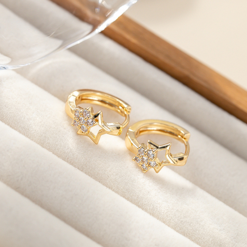 欧美跨境爆款铜镶锆石耳环2024年新款潮韩国气质轻奢耳扣设计感