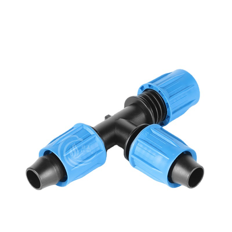 Capas azules 16 PE tubo bloqueo tee positivo para evitar la caída rotativa atomización micro boquilla de goteo conexión de tubería