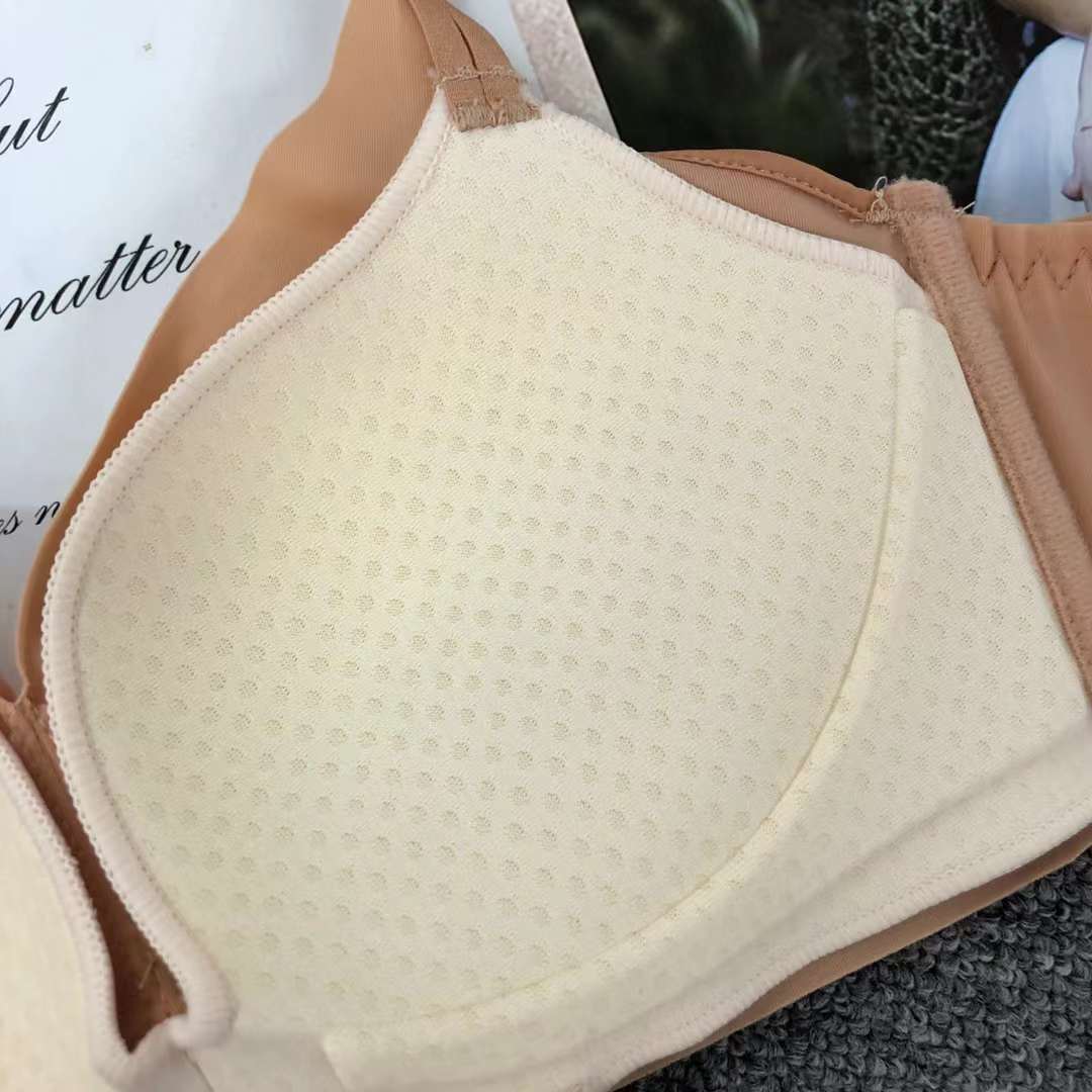 Nueva ropa interior de las mujeres pequeño pecho push up anti-sagging Delgado traje de sujetador de mama inalámbrico