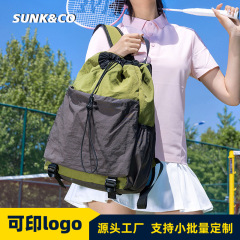 軽量アウトドア登山バッグ、レディースカジュアルバックパック、巾着バドミントンバッグ、日本製コントラストカラースポーツバッグ、カレッジスタイルバックパック