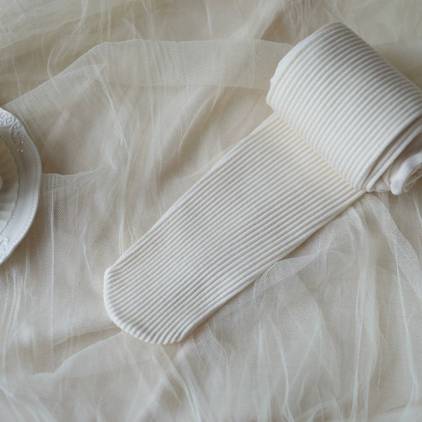Milk White/500D Roman pattern