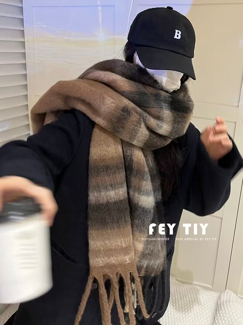 De alto grado de gradiente de color a juego mohair bufanda de las mujeres de invierno engrosada caliente Corea del Sur ins nuevo chal de Cachemira