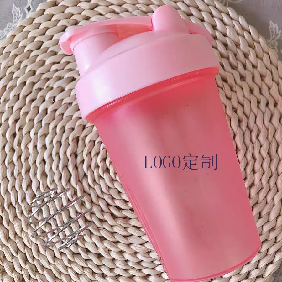 Spot taza batida de plástico al por mayor taza batida de 500 ml taza batida taza batida de proteína en polvo fabricante de taza batida al por mayor