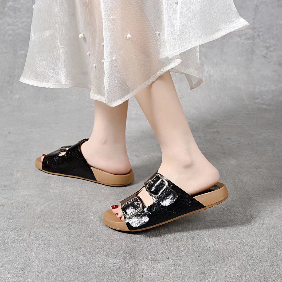 Dép sandal nữ da thật kiểu Birkenstock hở mũi đế bệt — đen chi tiết 7