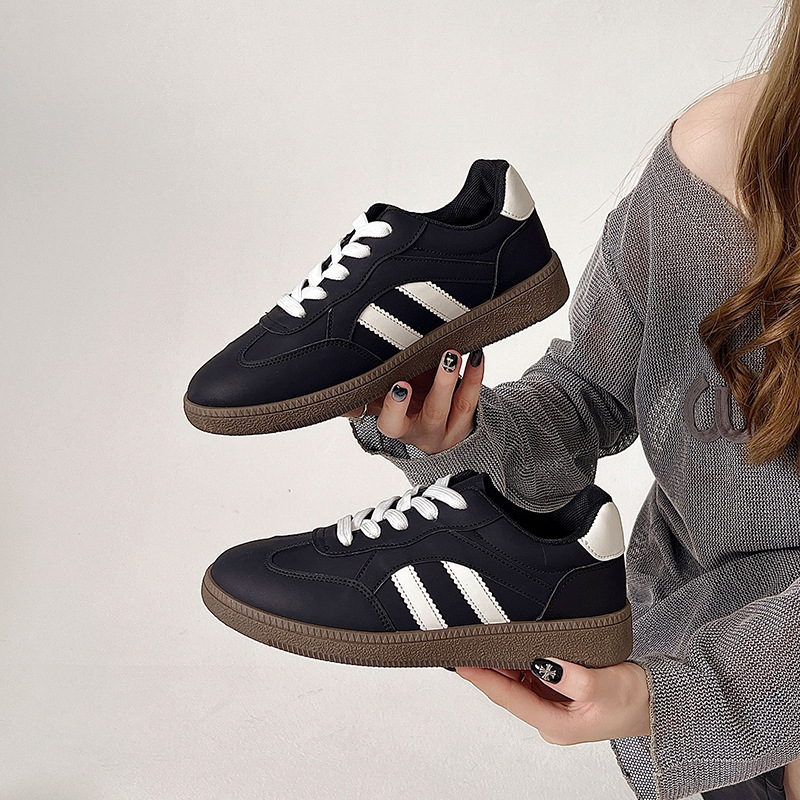 Women's Sports Shoes New Sports Shoes Student Sneakers Shoes Women's Flat Foreign Trade Sports Walking Work Casual Shoes Women's Sports Shoes New Sports Shoes Student Sneakers Shoes Women's Flat Foreign Trade Sports Walking Work Casual Shoes