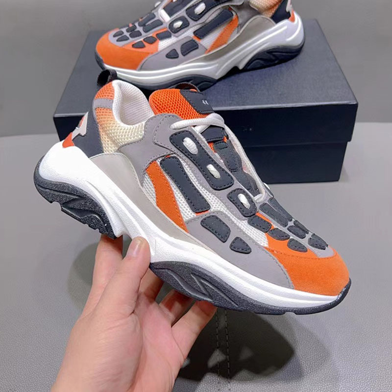 Comercio exterior estación europea marca de moda hueso malla transpirable costura cuero genuino zapatos del papá los hombres suela gruesa aumento zapatilla deporte