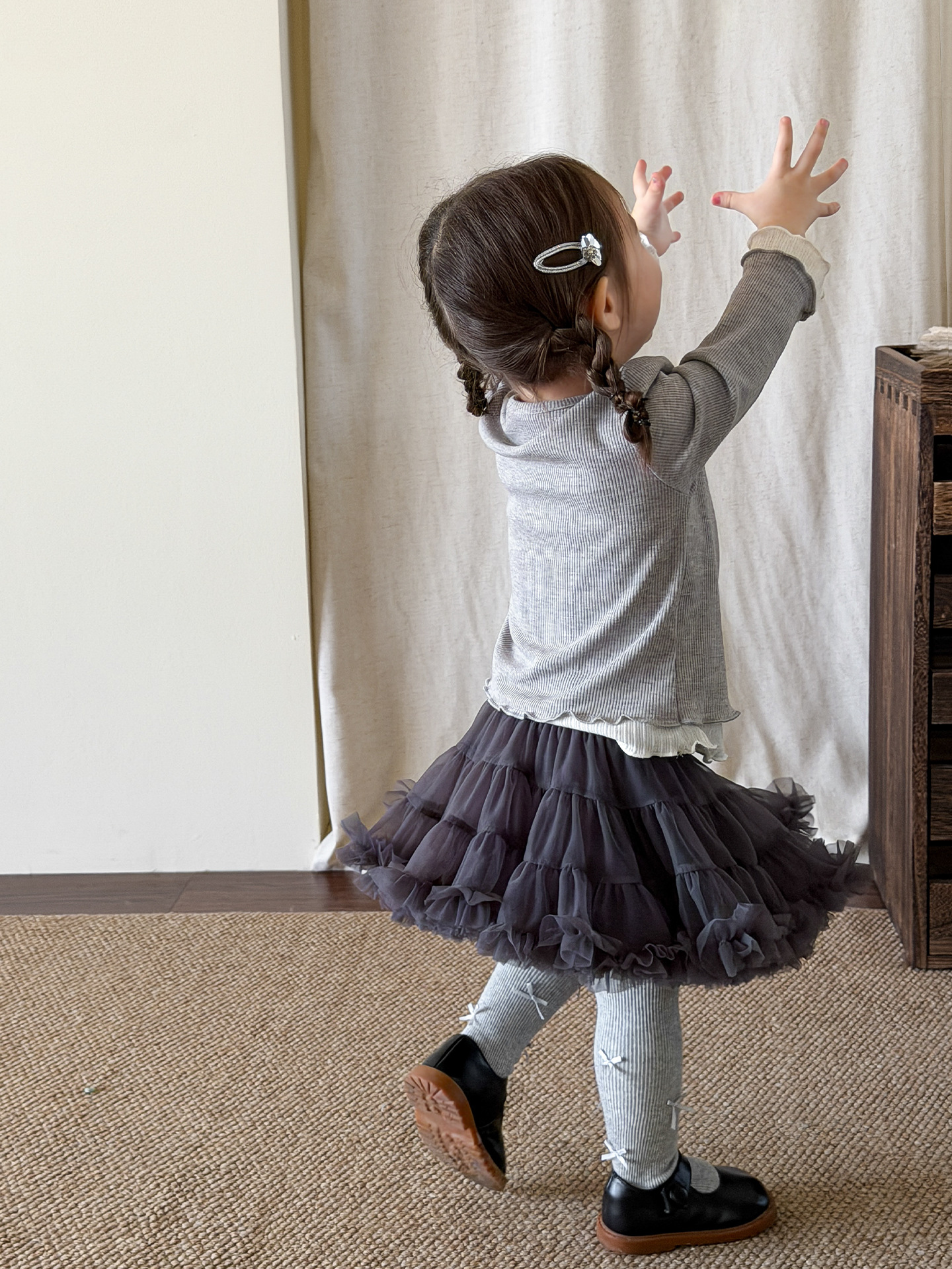 Sugar Pear ropa infantil falda de primavera 2026 nuevo estilo extranjero niño Tutu falda bebé niñas falda princesa