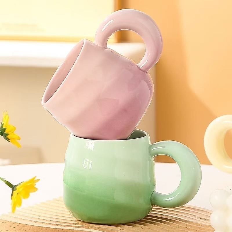 ネット赤朝食コーヒーマグカップグラデーション螺旋顔値かわいい牛乳カップ学生カップル陶磁器カップ|undefined