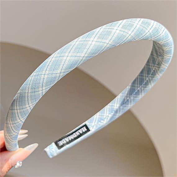 Thin edge grid blue and white college style