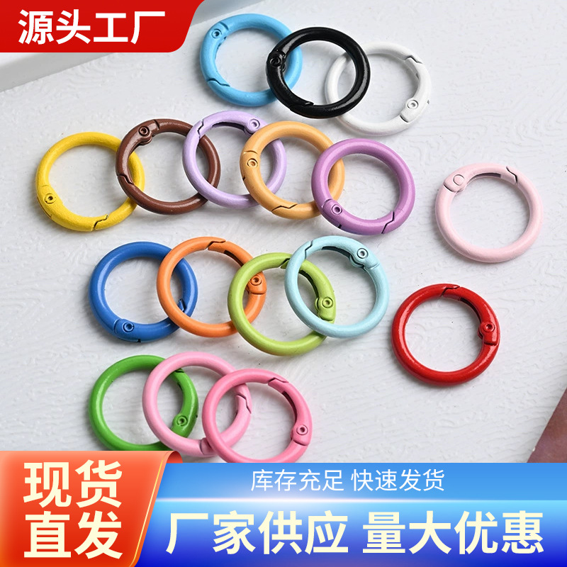 Colored metal open circle