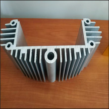 厂家定制铝型材工业灯饰类梳子散热器散热片型材