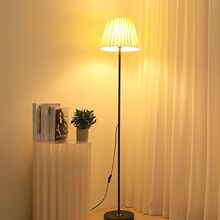 落地灯客厅沙发旁边卧室牀头灯简约主卧房间装饰氛围立式台灯源头
