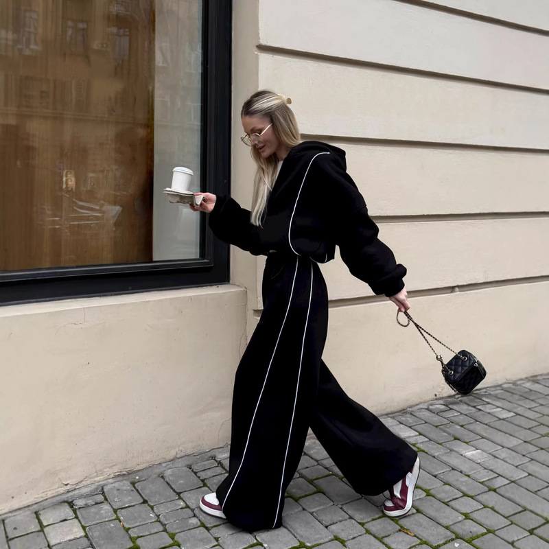 2026 Spring New Cross-Border Ebay Amazon Wish European and American Sports and Leisure Suits for Women Two-Piece Set 2026 Spring New Cross-Border Ebay Amazon Wish European and American Sports and Leisure Suits for Women Two-Piece Set