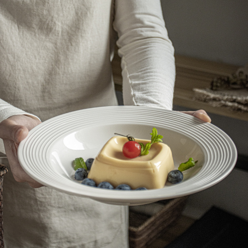 Plato de sombrero de paja de cerámica estilo japonés de alta calidad plato de postre blanco platos de platos caseros platos de platos de platos