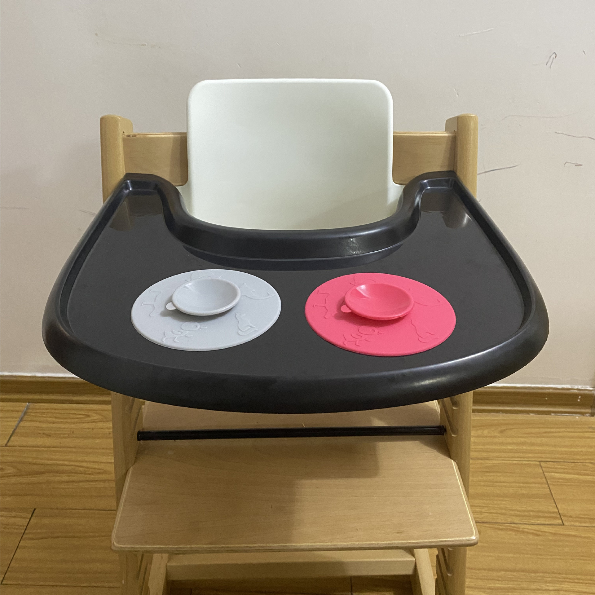 Baby chair silicone suction cup children's growth chair meal plate suction cup feeding bowl suction plate suction dish supplementary food bowl suction dish