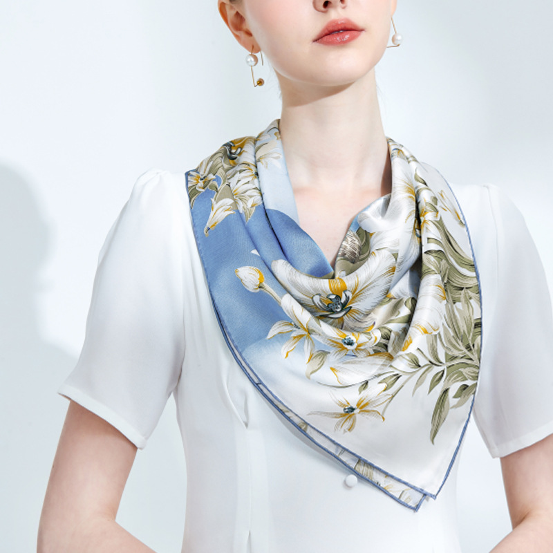 Foulard in seta di gelso di lusso - sciarpa quadrata crepe satin_voghion.com
