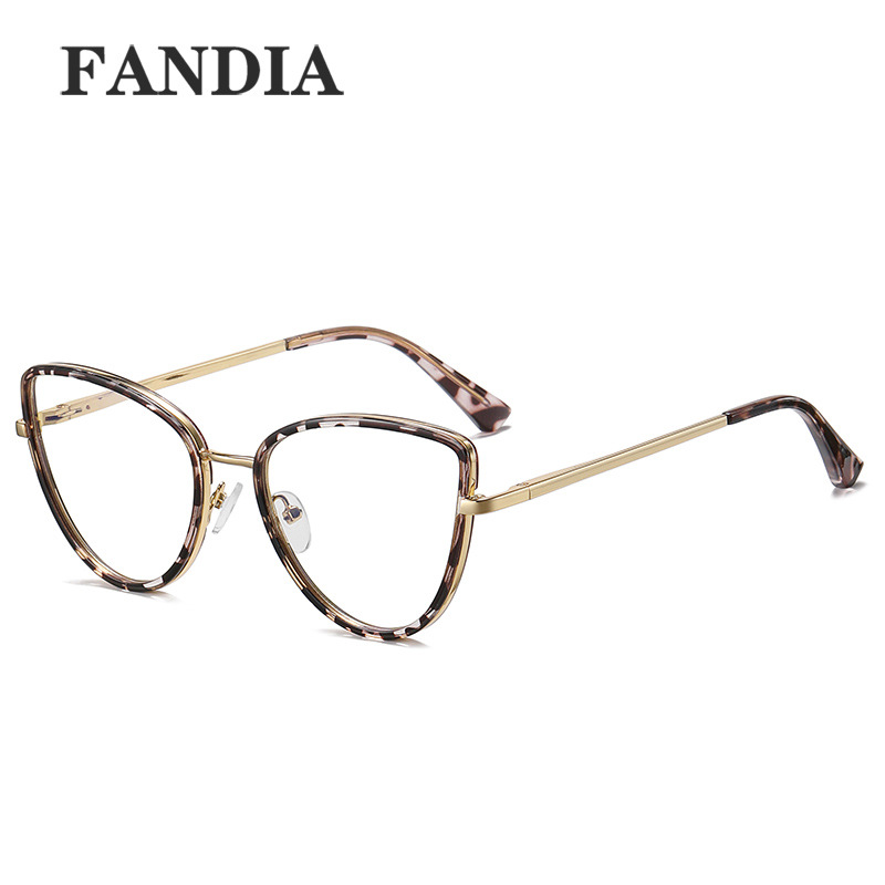 95825 de moda nuevo TR90 gafas lisas fuente de fábrica femenina de moda Anti-azul gafas de luz puede ser equipado con gafas de miopía