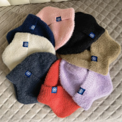 韓国版の厚みのあるニットウールラベル耳保護帽子、女性用、冬のファッショナブルで多用途な暖かい無地の耳保護帽子