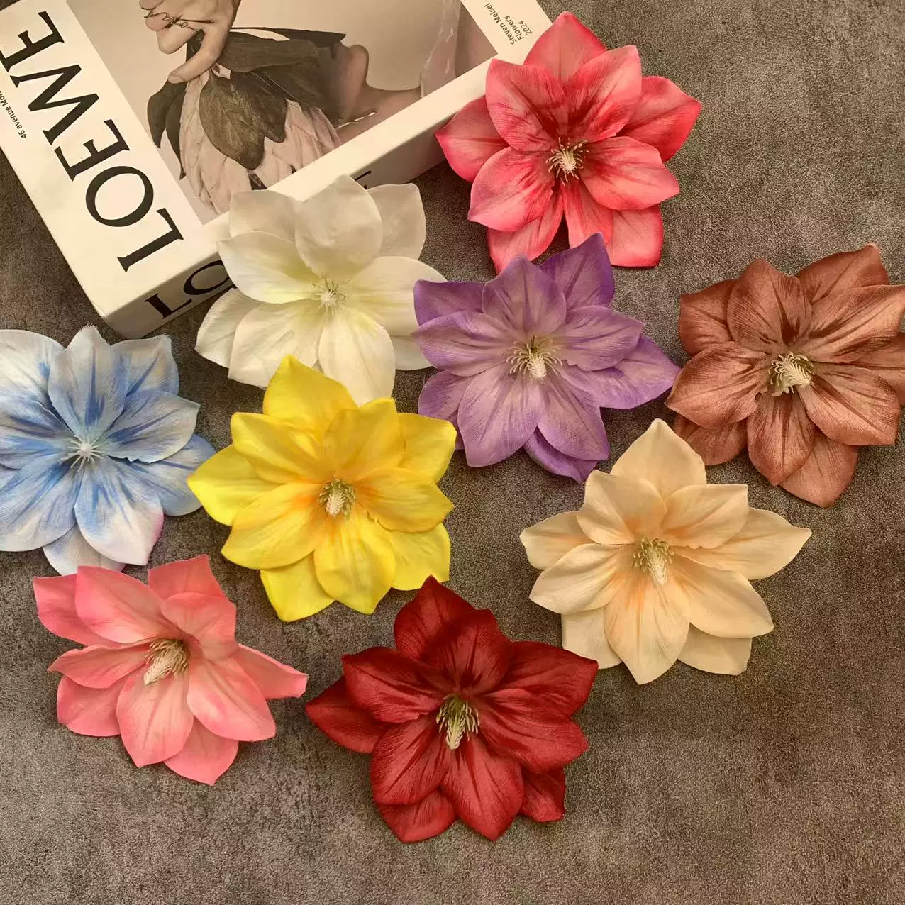 仿真花diy钻石莲铁线莲花头喜糖盒伴手礼高品质婚礼布场婚庆装饰