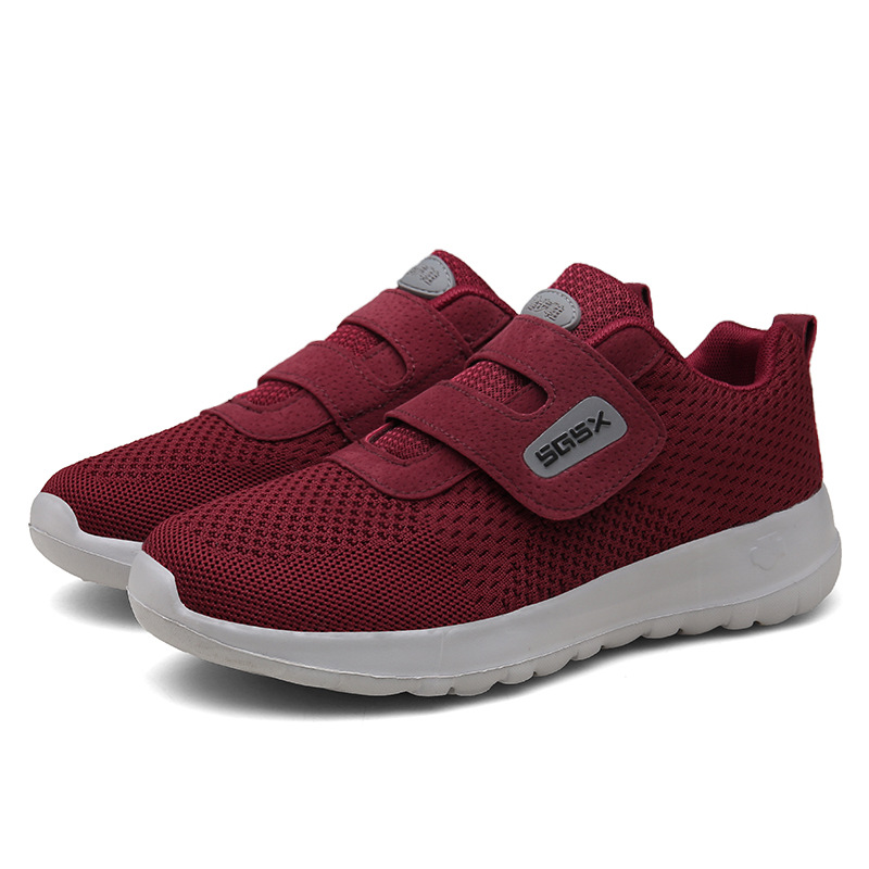 Running sneakers for leisure