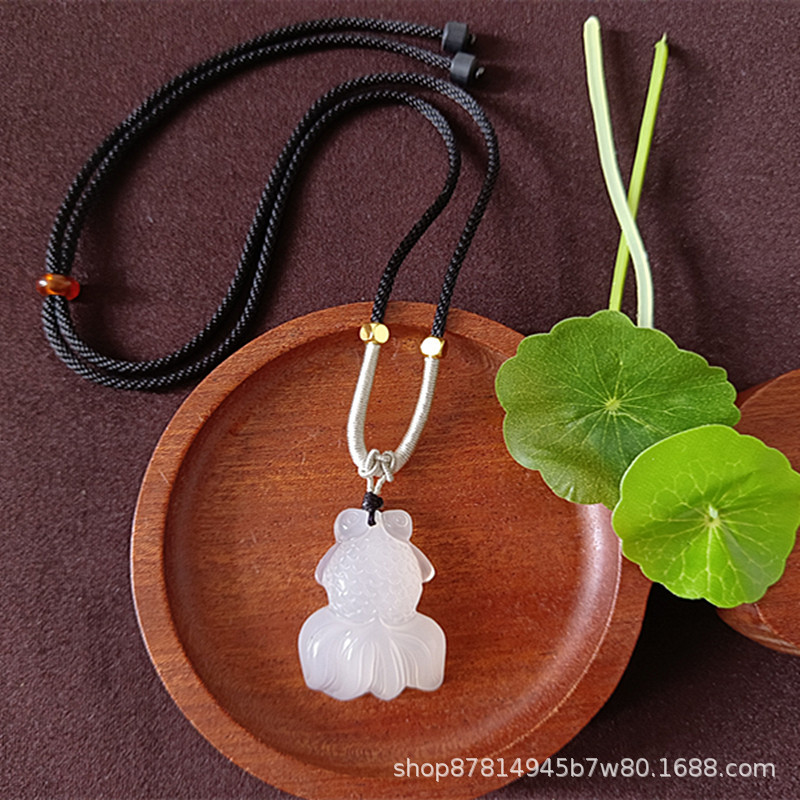 검은 밧줄이있는 뚱뚱한 금붕어 (32*26mm)