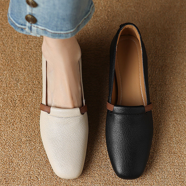2024 New Autum Retro Super Soft Thick Heel Shallow Mouth Flats Women's Soft Leather Soft Sole Square Toe High Heels High-End Small Leather Shoes