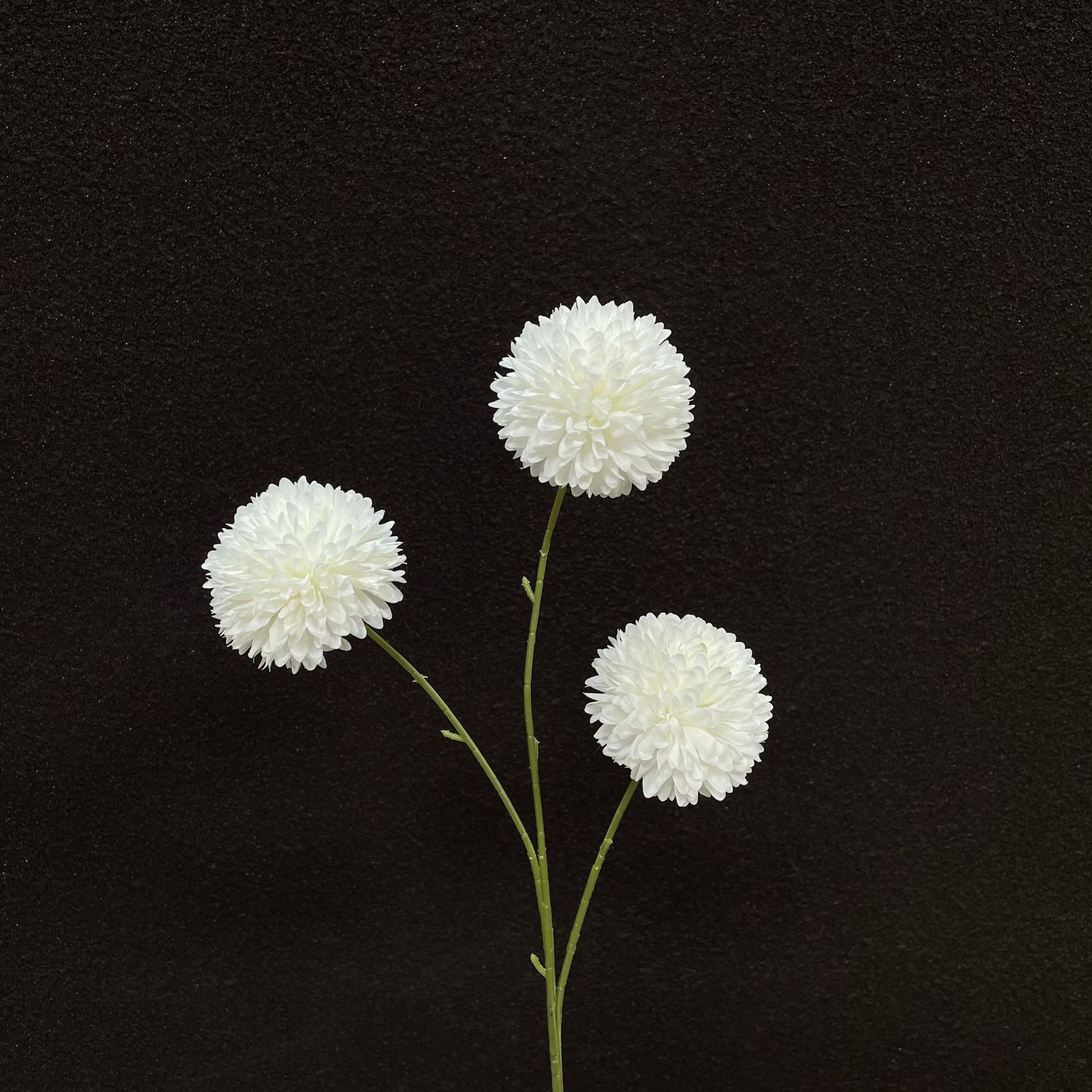 Flores falsas blancas Flores artificiales Flores para bodas Auditorio de bodas Decoración del hotel Techo artificial Flores artificiales Flores falsas