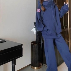 大码韩系简约时尚休闲小众拉链连帽运动新款外套宽松长裤两件套潮