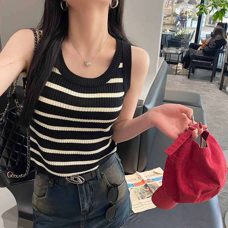条纹背心女内搭2025新款遮副乳打底针织上衣夏外穿法式无袖小吊带|undefined