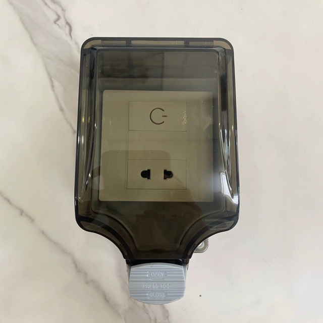 外贸出口户外防水插座涂鸦智能Wi-Fi插座16A加高明装卫生间防水