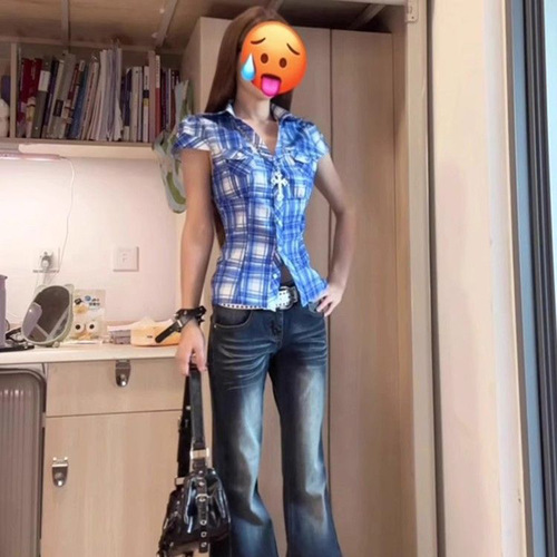 Tall, blue and white, American, retro, low-waisted, slightly skinned, hot-skinned plaid shirt that doesn't fit the legs