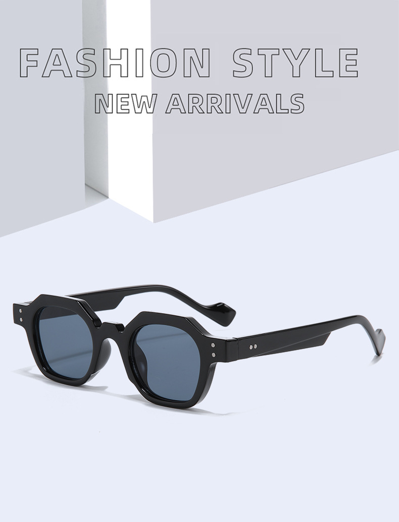 50g Weight Full Frame Glasses Structure Sunglasses Classification PC, UV400 Protection Lens Material Polygon Glasses Style Travel, Street Occasion Solid Color Pattern Unisex Gender Simple Style, Streetwear Style Grey, Black Color Simple Style Streetwear Solid Color PC UV400 Protection Polygon Full Frame Men's Sunglasses 无