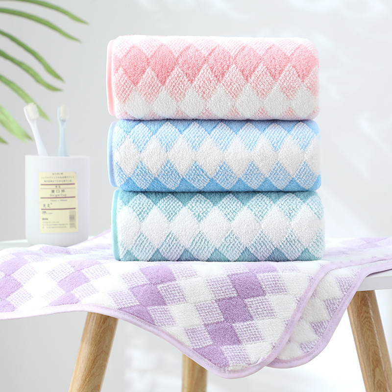 Three-Color Checkered Coral Velvet Towel, Soft and Absorbent, Face Towel for Bathing, Hair Drying, Household Daily Use, Quick-Drying Face Towel